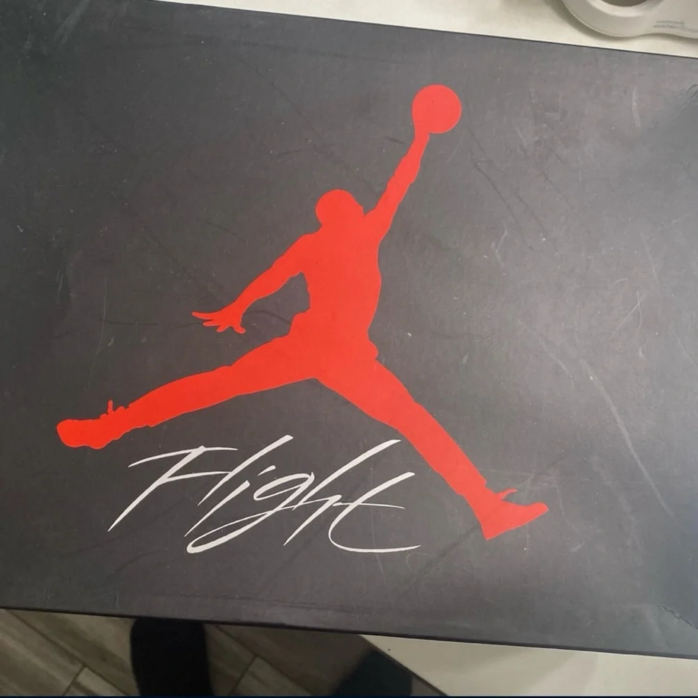 Red thunders - Picture 8 of 8